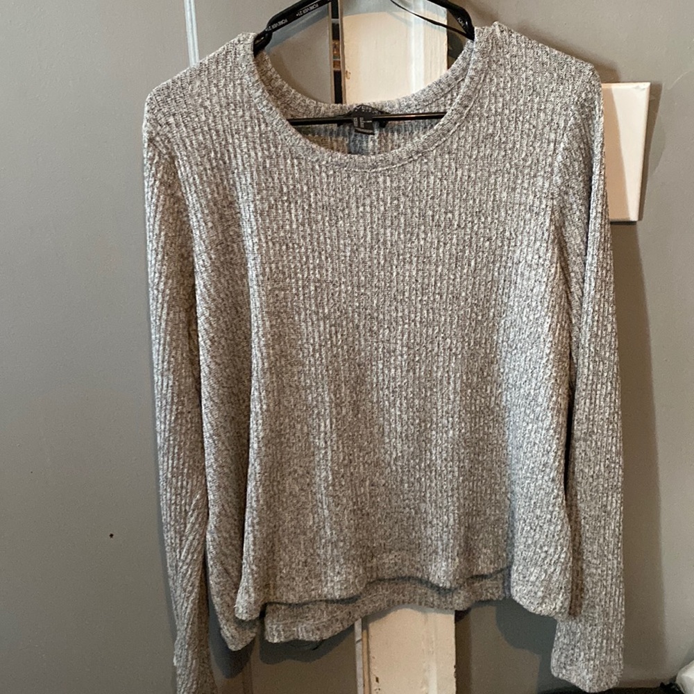 Forever21 Gray lightweight sweater